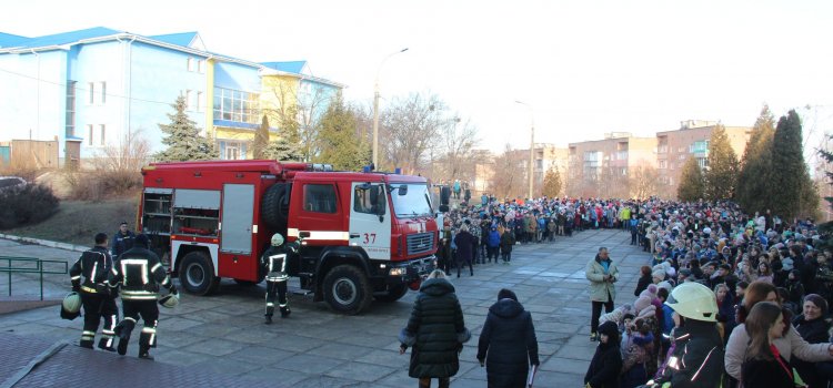 14-15 січня відбулася позапланова навчальна евакуація